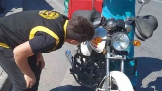 Motosiklet ve kuş grubu araçlar denetlendi