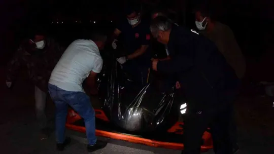 Motosikletiyle gerilim hattının direğine çarpan Semih, hayatını kaybetti