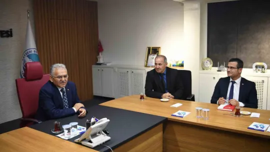 Muhtarlardan Başkan Büyükkılıç'a 19 Ekim ziyareti