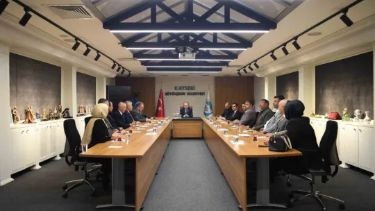 Muhtarlardan Başkan Büyükkılıç'a 19 Ekim ziyareti