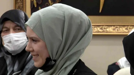 Müslüman olan Alman Fabienne: Yeniden doğmuş gibiyim