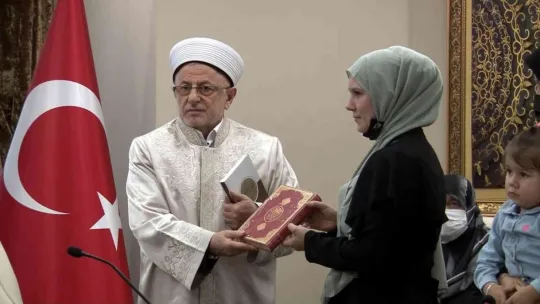 Müslüman olan Alman Fabienne: Yeniden doğmuş gibiyim