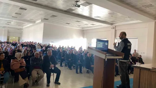 Narkotik ekipleri 70 bin kişiyi bilgilendirdi