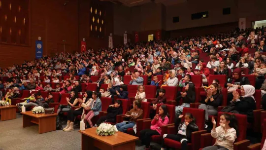 Okula ara veren çocuklar, Talas'ın etkinlikleriyle dolu dolu tatil yaşadı