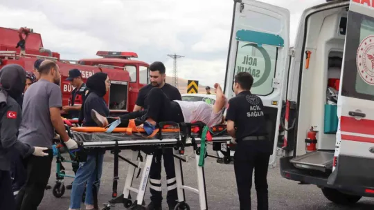 Otomobille çarpışan araç sulama kanalına düştü: 1 ölü, 3 yaralı
