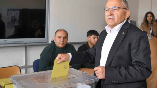 Oyunu kullanan Başkan Büyükkılıç: 'Milletimizin iradesine saygı duyuyoruz'