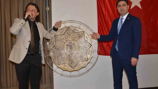 Özdemir: 'Türkiye'de baskıcı rejim var diyenler, Muharrem İnce'ye ahlakla bağdaşmayacak tutum takındılar'