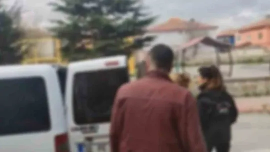 Özel Harekat destekli operasyonda hırsızlıktan aranan 4 kişi yakalandı