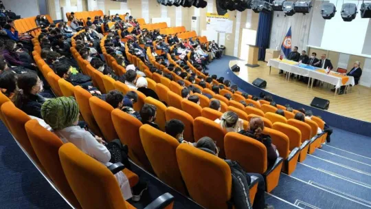Özel Tekden Ortaokulu öğrencileri gaziler ile buluştu