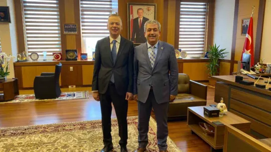 Özsoy, bakan yardımcılarını ziyaret etti
