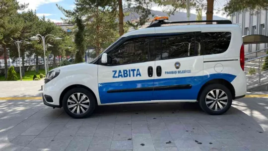 Pınarbaşı Belediyesi'ne Zabıta Aracı Desteği