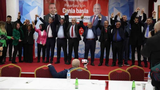 Pınarbaşı'da 'iki başkan' el ele, gönül gönüle
