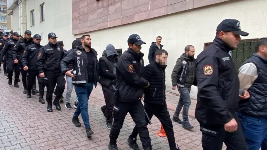 15 zehir taciri adliyeye sevkedildi