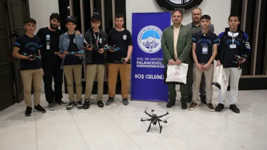 Projeler, Melikgazi Belediyesi'nde jüri karşısına çıktı
