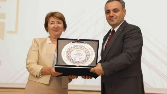 Rektör Altun: 'Deprem, ülkemizin bir gerçeği'