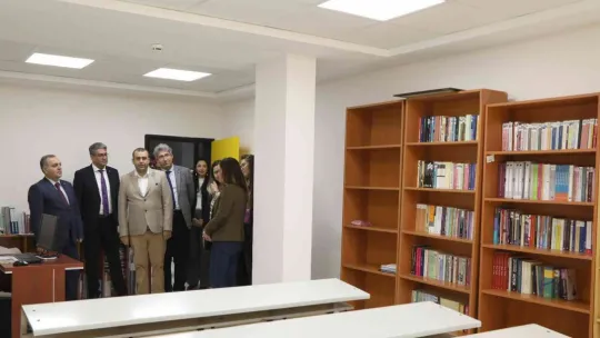 Rektör Altun, Araştırma Merkezleri ve Laboratuvarlarını ziyaret etti