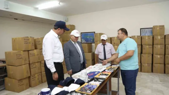 Rektör Altun, ERÜ Store deposunu inceledi