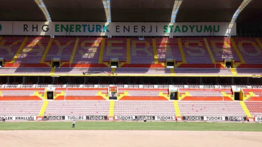 Kayseri Stadyumu yeni sezona hazırlanıyor