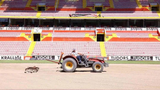 Kayseri Stadyumu yeni sezona hazırlanıyor