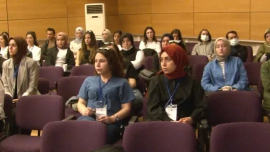 Sağlıkta şiddet masaya yatırıldı