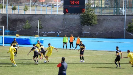 Şampiyon Talasgücü Belediyespor