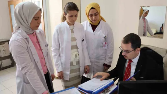 Sarıoğlan'da sağlık hizmetleri yerinde değerlendirildi