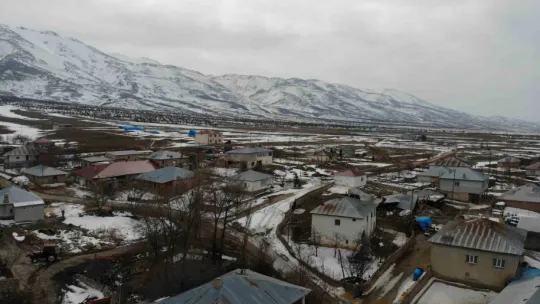 Sarız'da hasar tablosu gün geçtikçe ağırlaşıyor