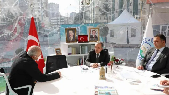 Şeffaf Oda 15. haftasında