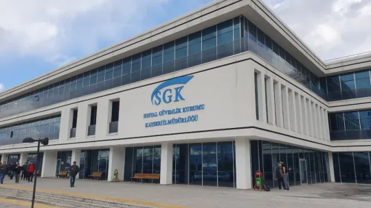 SGK'da '10 bininci aylık' sevinci