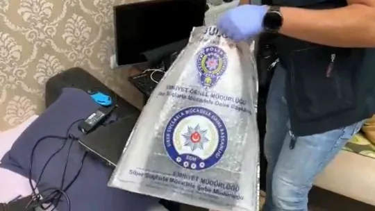 Sosyal medya verilerini satan 15 kişi gözaltına alındı