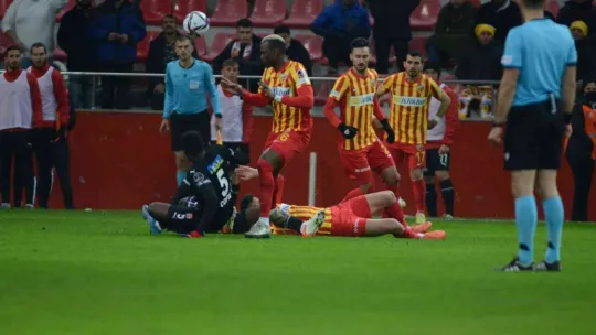 Galibiyet hasreti sona erdi: Kayserispor: 3 - Sivasspor: 0
