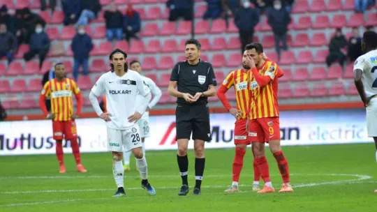 Spor Toto Süper Lig: Kayserispor: 1 - Altay: 0 (Maç bitti)