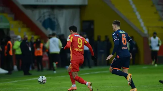 Spor Toto Süper Lig: Kayserispor: 1 - Medipol Başakşehir: 0 (Maç sonucu)