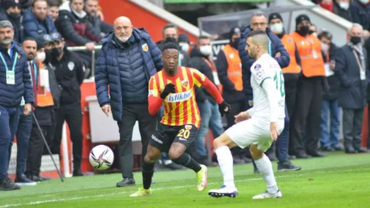 Spor Toto Süper Lig: Kayserispor: 2 - GZT Giresunspor: 1 (Maç Sonucu)