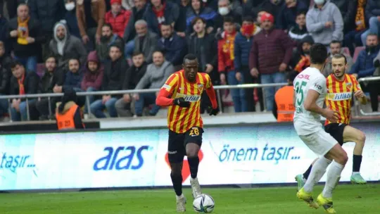 Spor Toto Süper Lig: Kayserispor: 2 - GZT Giresunspor: 1 (Maç Sonucu)