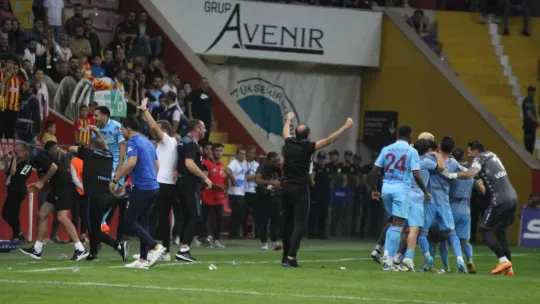Spor Toto Süper Lig: Kayserispor: 1 - Trabzonspor: 2 (Maç sonucu)