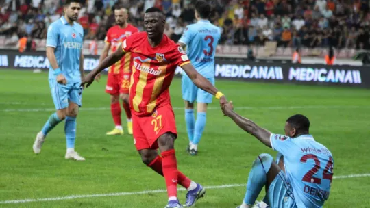 Spor Toto Süper Lig: Kayserispor: 1 - Trabzonspor: 2 (Maç sonucu)
