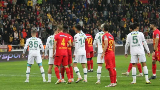 Spor Toto Süper Lig: Kayserispor: 1 - Konyaspor: 2 (Maç sonucu)