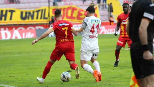 Spor Toto Süper Lig: Kayserispor: 3 - Ümraniyespor: 1 (Maç sonucu)