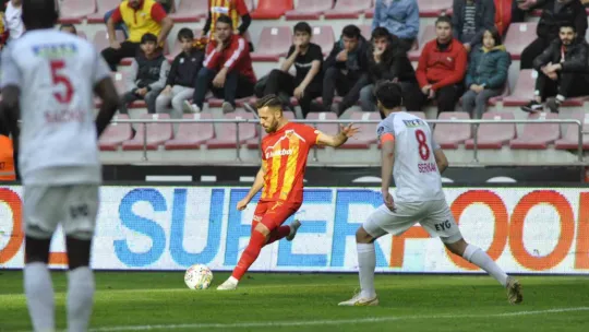 Spor Toto Süper Lig: Kayserispor: 3 - Ümraniyespor: 1 (Maç sonucu)