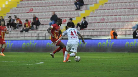 Spor Toto Süper Lig: Kayserispor: 3 - Ümraniyespor: 1 (Maç sonucu)