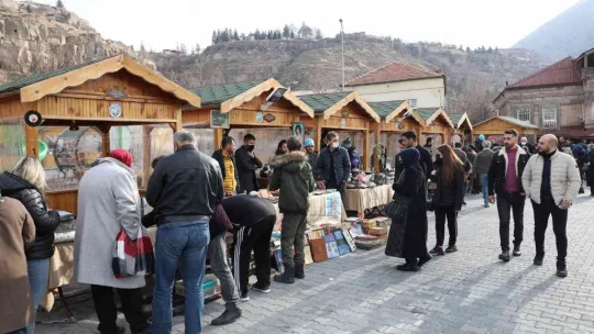 Talas Antika Pazarı yarın açılacak