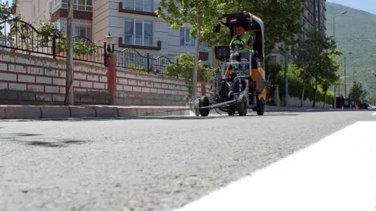 Talas Belediyesi kendi yolunu çizecek
