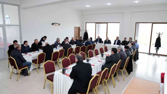 Talas muhtarlarıyla koordinasyon toplantısı