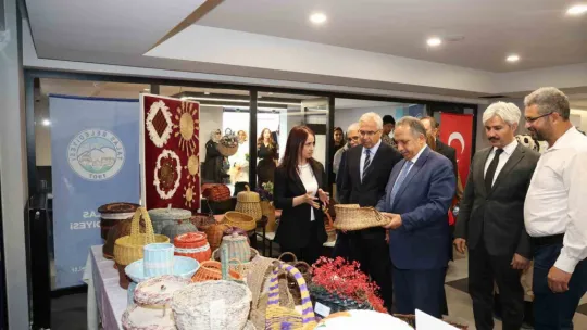 Talas'ta 'Özel ve Güzel' Bir Sergi