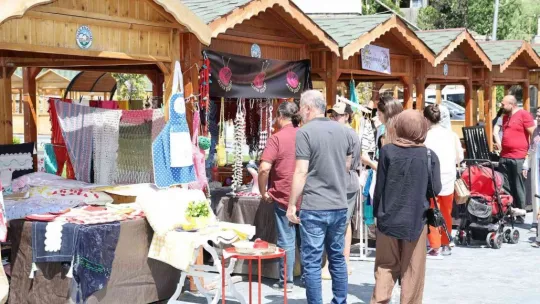 Talas'ta bu pazar 'Maharetli Eller' günü
