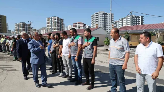 Talas'ta mesai bayramlaşma ile başladı