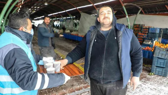 Talas'ta pazar esnafına sıcak çorba