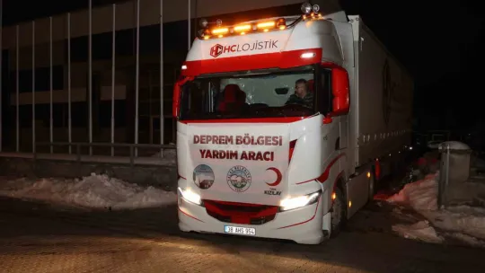Talas'tan Deprem Bölgesine Gece Gündüz Yardım