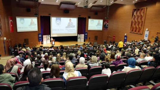 Talas'tan Öğretmenlere Dijital Bağımlılık Semineri
